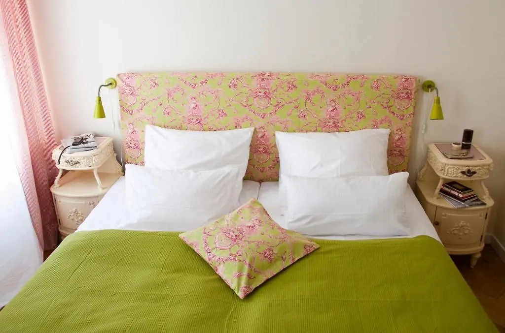 Das Hotel In Muenchen 3*, Munich