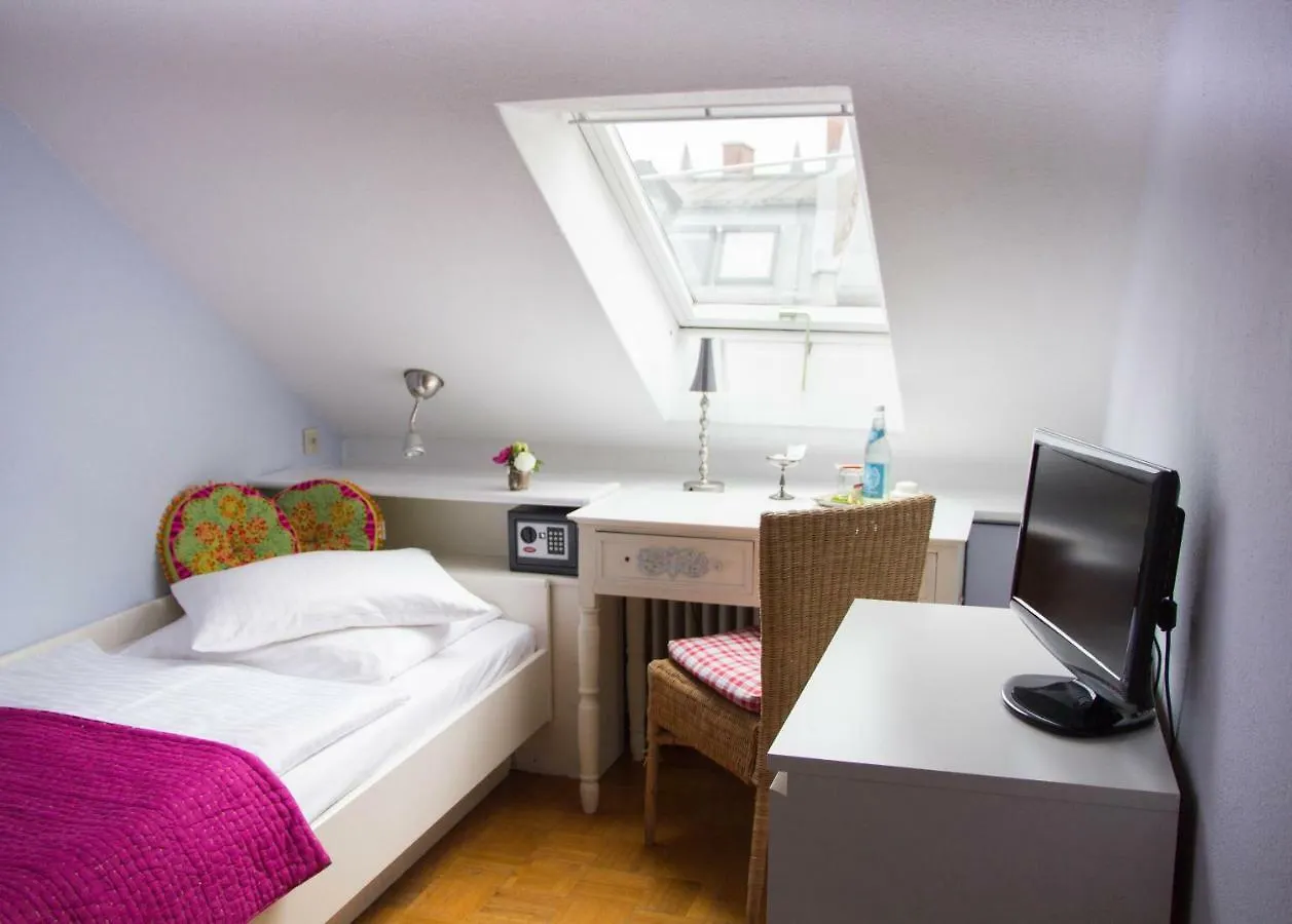 ***  Das Hotel In Muenchen Germany